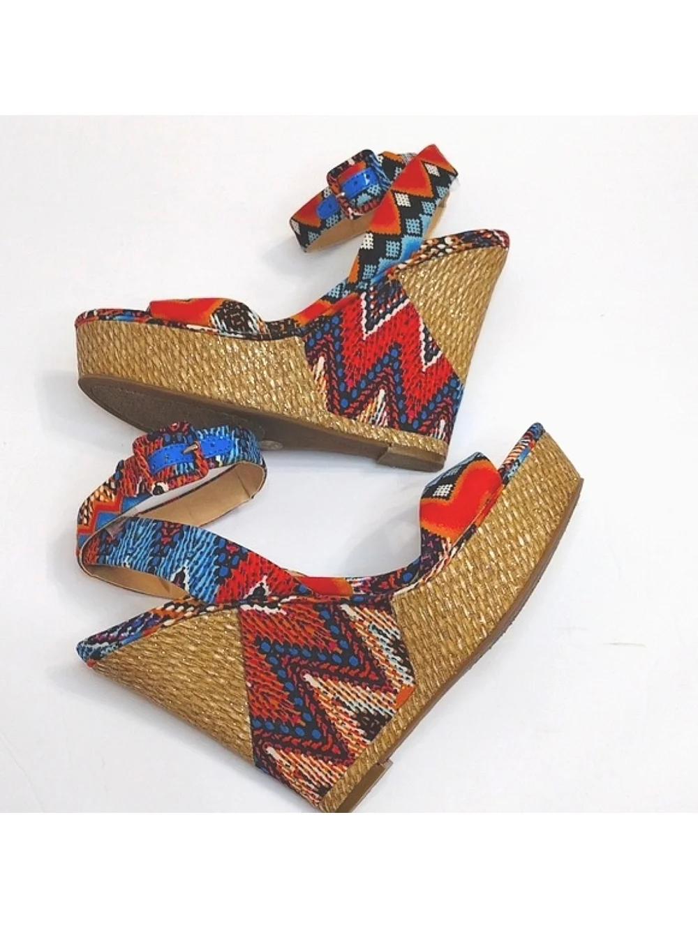 BCBGeneration Women's Colorful Geometric Patterned Wedge Sandals, Size 7.5